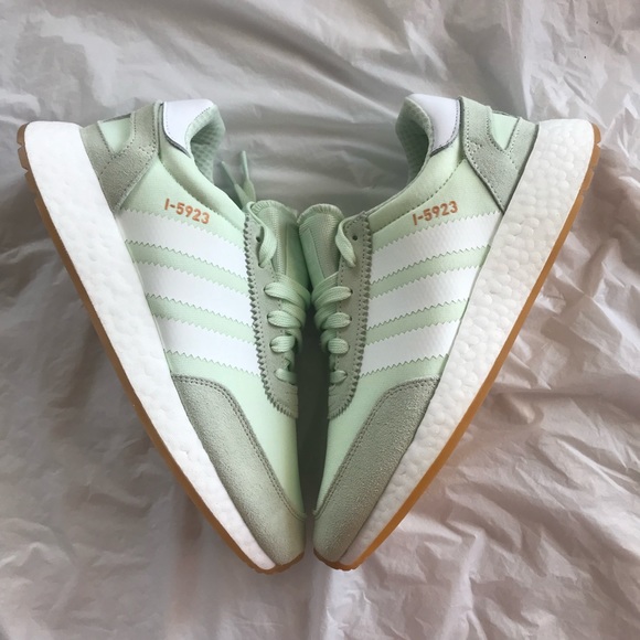 NWT Adidas I-5923 Women’s Shoes - Picture 6 of 8